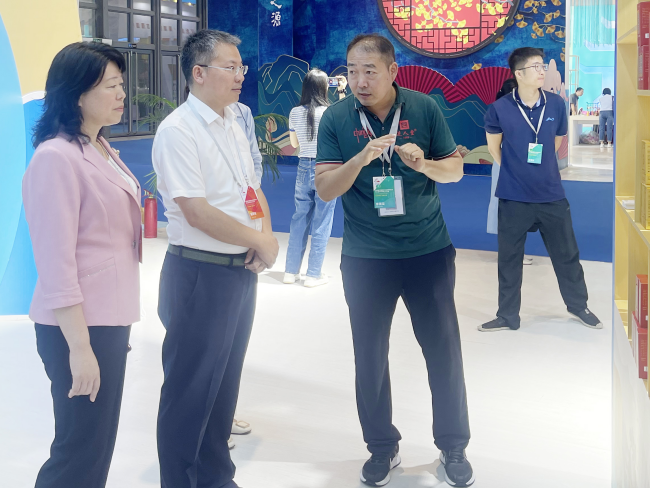 芝人堂在第四屆中國國際文化旅游博覽會(huì)上引人注目